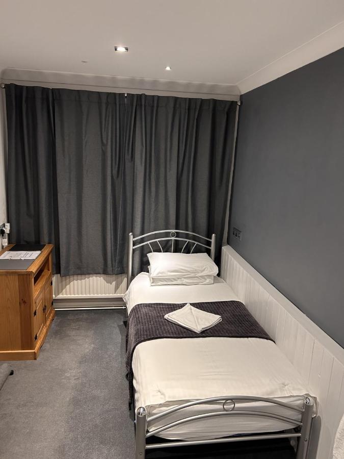 Rock House Bed And Breakfast Μέιντστοουν Εξωτερικό φωτογραφία