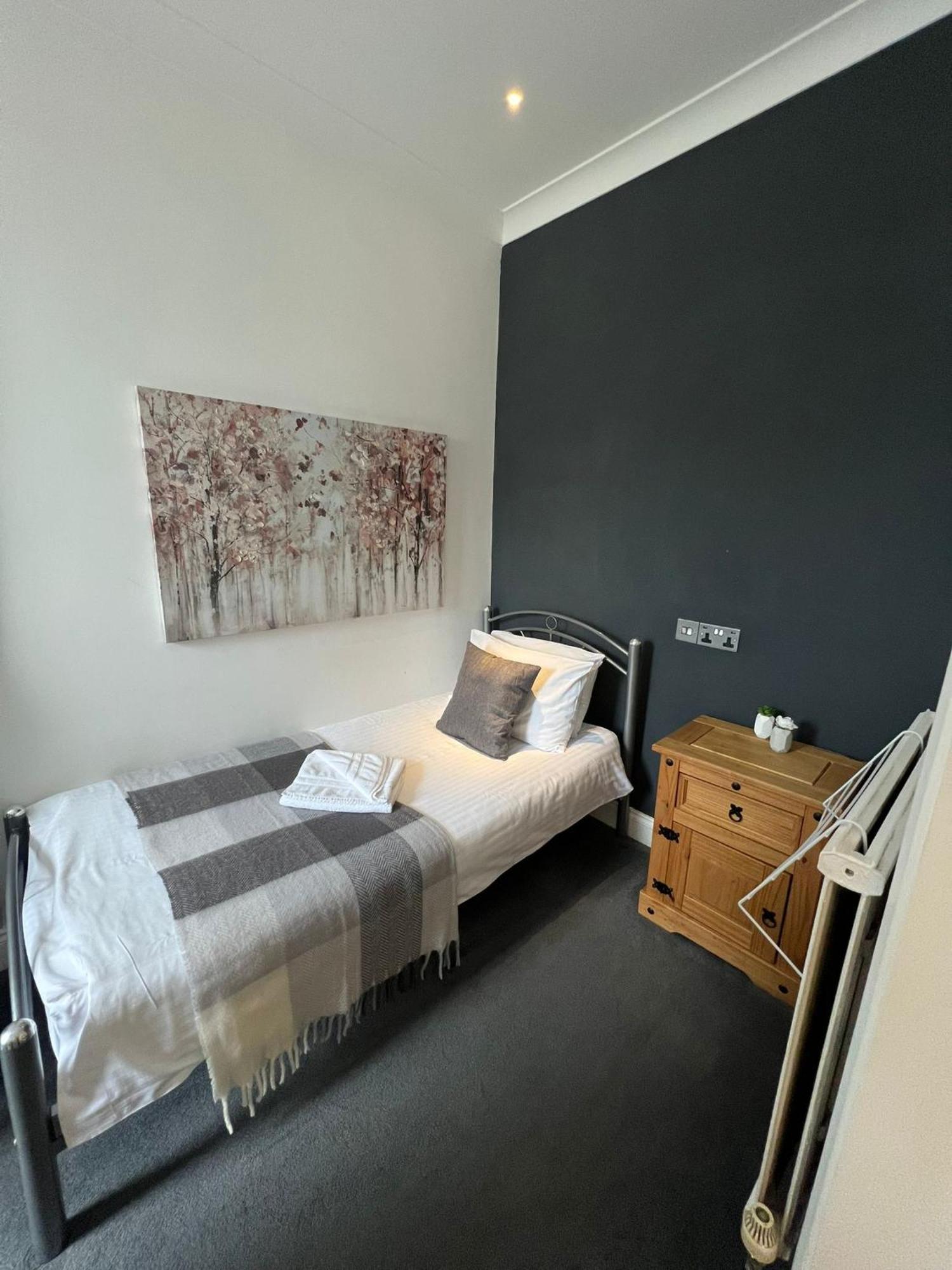 Rock House Bed And Breakfast Μέιντστοουν Δωμάτιο φωτογραφία